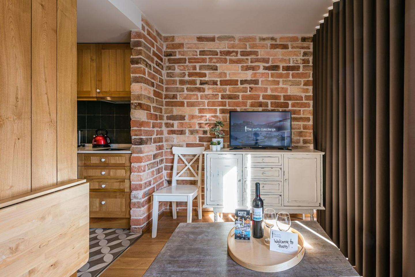 Guestready - Crayon Walls Apts بورتو المظهر الخارجي الصورة